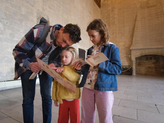 Jeu de piste Intrigue dans le Palais des Papes - Crédit photo : Olivier Tresson / Avignon Tourisme