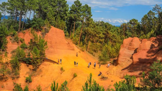 The Luberon Ochre Trail in Roussilon - Photo credit: Alain Hocquel / Vaucluse Provence Attractivité