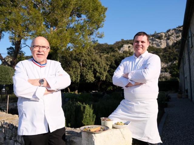 Pique nique du chef entre vigne et garrigue - Crédit photo : Olivier Tresson / Avignon Tourisme