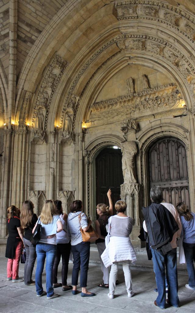 Visite guidée au Palais des Papes