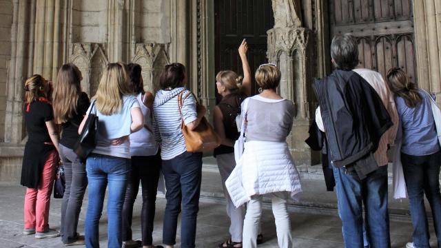 Visite guidée au Palais des Papes