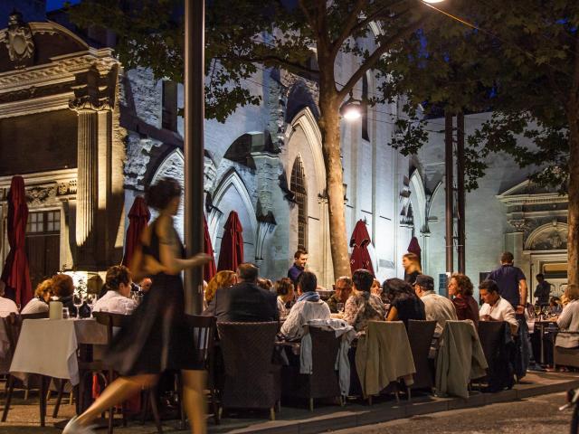 Place des Corps Saints bei Nacht. Credit: Frédéric Dahm / Empreintes d'Ailleurs