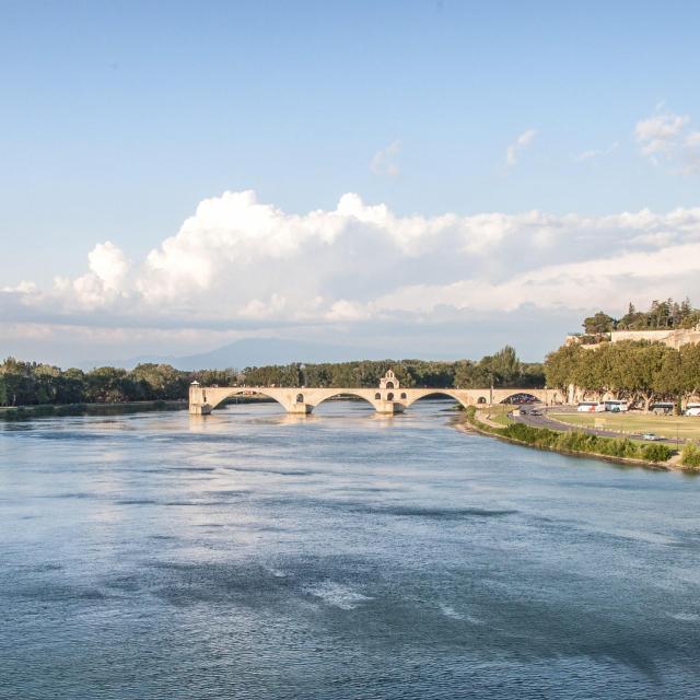 Pont d'Avignon von der Daladier-Brücke aus. Credit: Frédéric Dahm / Empreintes d'Ailleurs