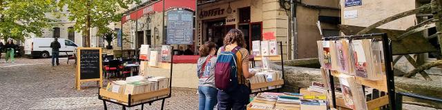 Marchand de livres rue des Teinturiers