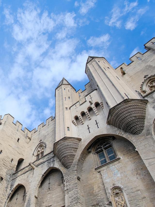 Façade du Palais des Papes