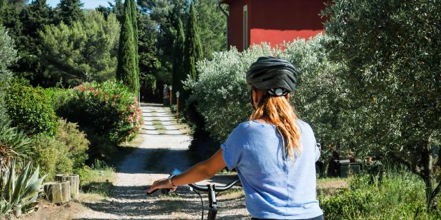 Touriste en vélo. Crédit : Alain Hocquel / VPA