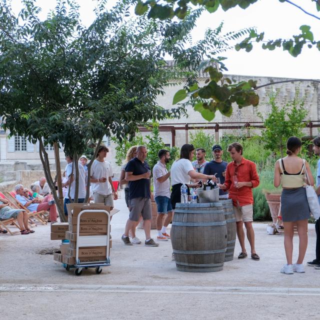 Un Verre aux Jardins