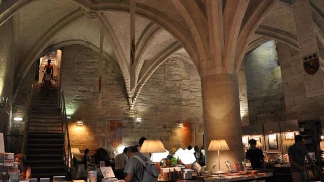 Librairie Du Palais Des Papes